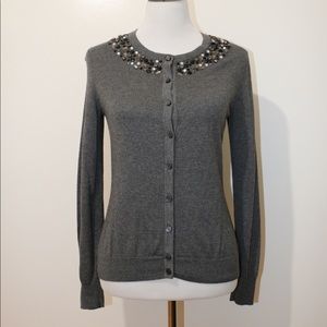 Merona buttoned sweater used 9/10 condition 1